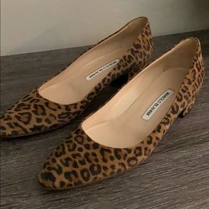 Manolo Blahnik cheetah low heel pump, size 9